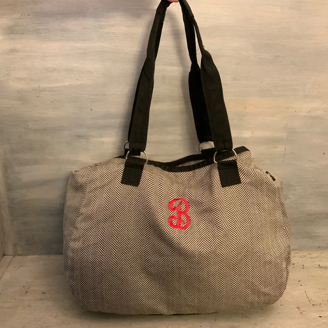 Initials, Inc Extra Large Chevron Tweed Overnight Weekender Travel Tote Bag Good Condition