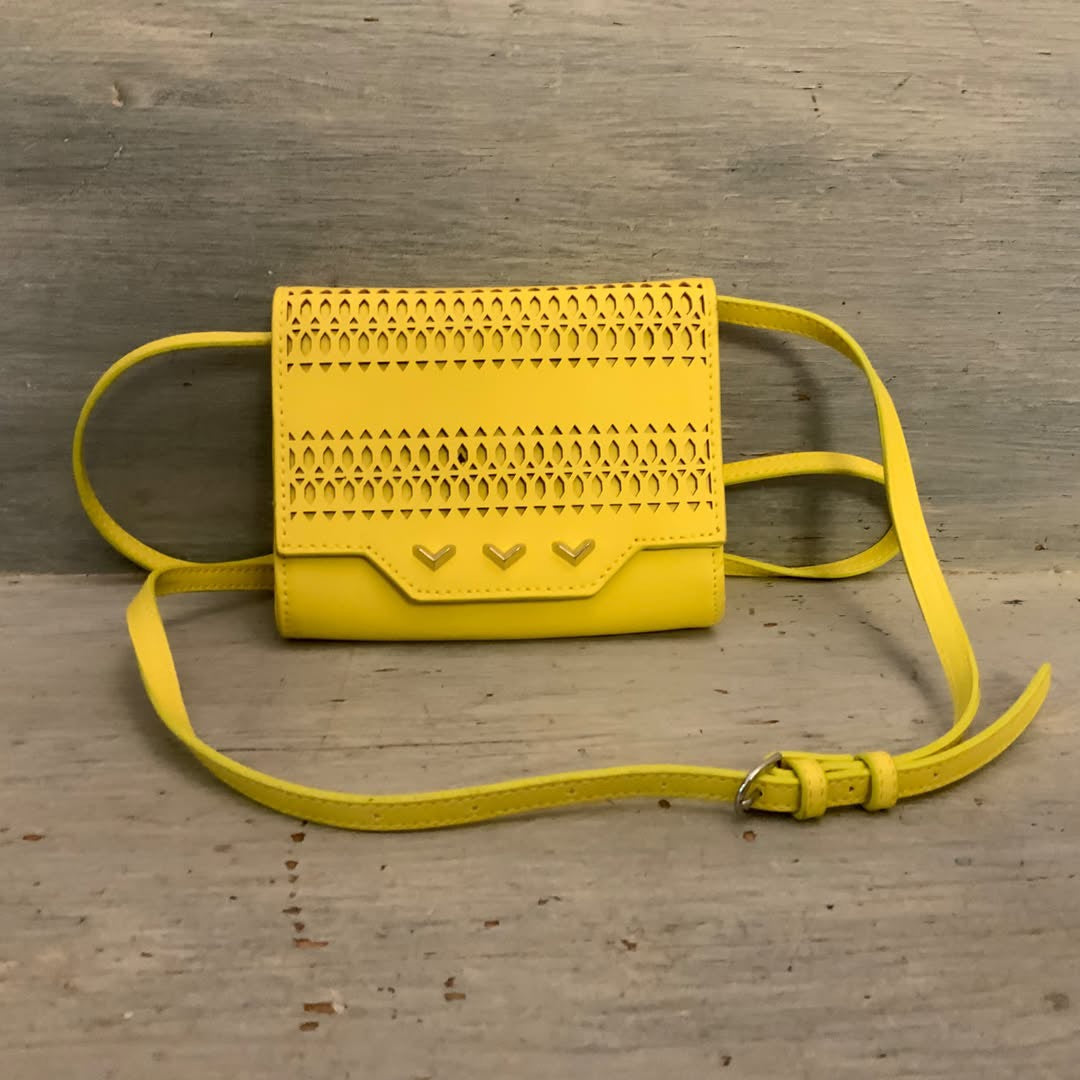 Stella & Dot Nolita Electric Yellow Sidekick Crossbody Bag Purse 6x5x1 Good Condition