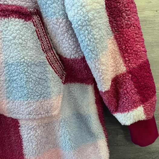 Joyspun Hooded Kangaroo Pocket Sherpa Pullover Night Gown XS Good Condition