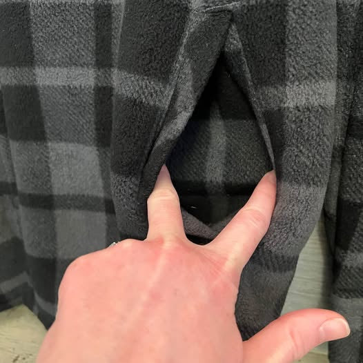 Voyager Men’s Black Grey Plaid Fleece Sherpa Lined Flannel Shacket XL Good Condition