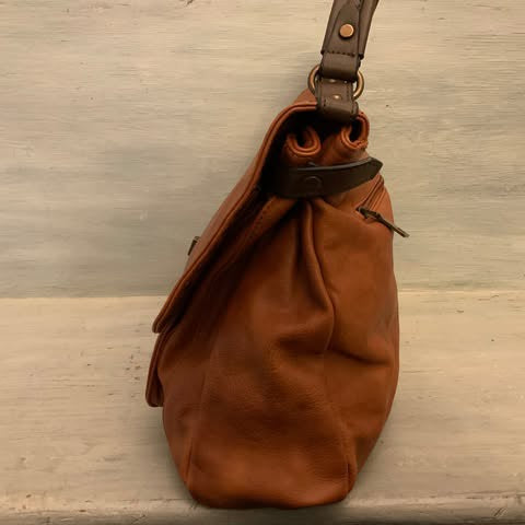 ChillX Brown Faux Leather Hobo Shoulder Bag Purse Good Condition