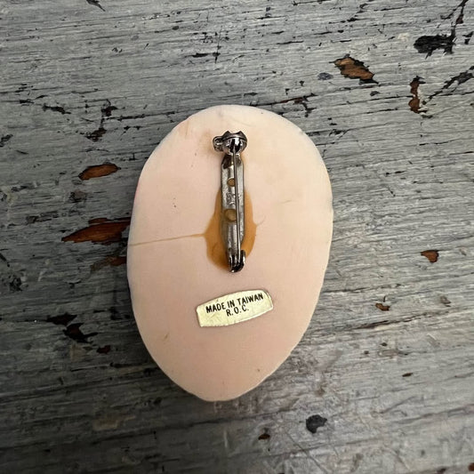 Vintage Woman’s Face Plastic Brooch Pin Made in Taiwan Good Condition