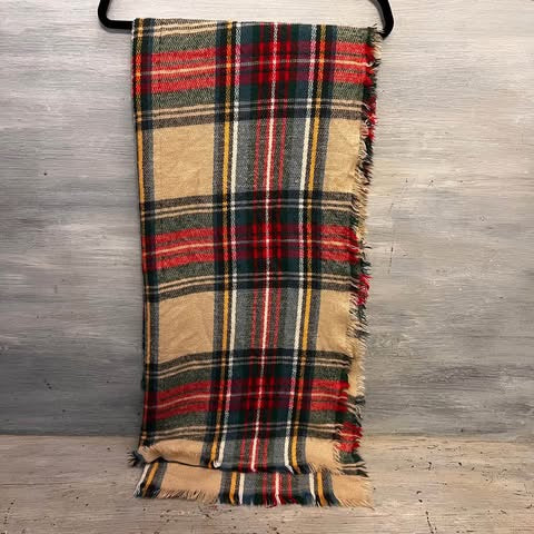 Classic Traditional Plaid Lightweight Knit Wrap Scarf Good Condition