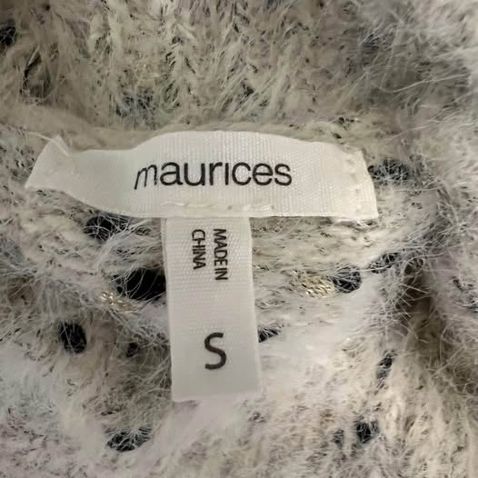 Maurices White Eyelash Cross Stitch Stripe Crew Neck Sweater Size Small Like New