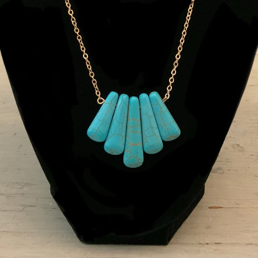 Plunder Faux Turquoise Gold Necklace Good Condition