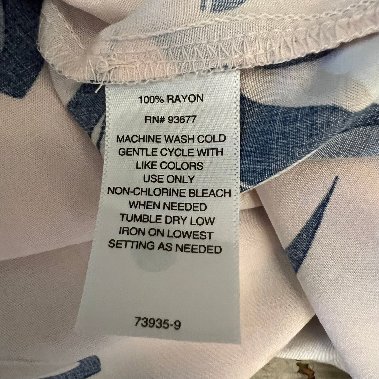 Liz Claiborne Pink Blue Floral Print Band Collar Blouse Small New with Tags