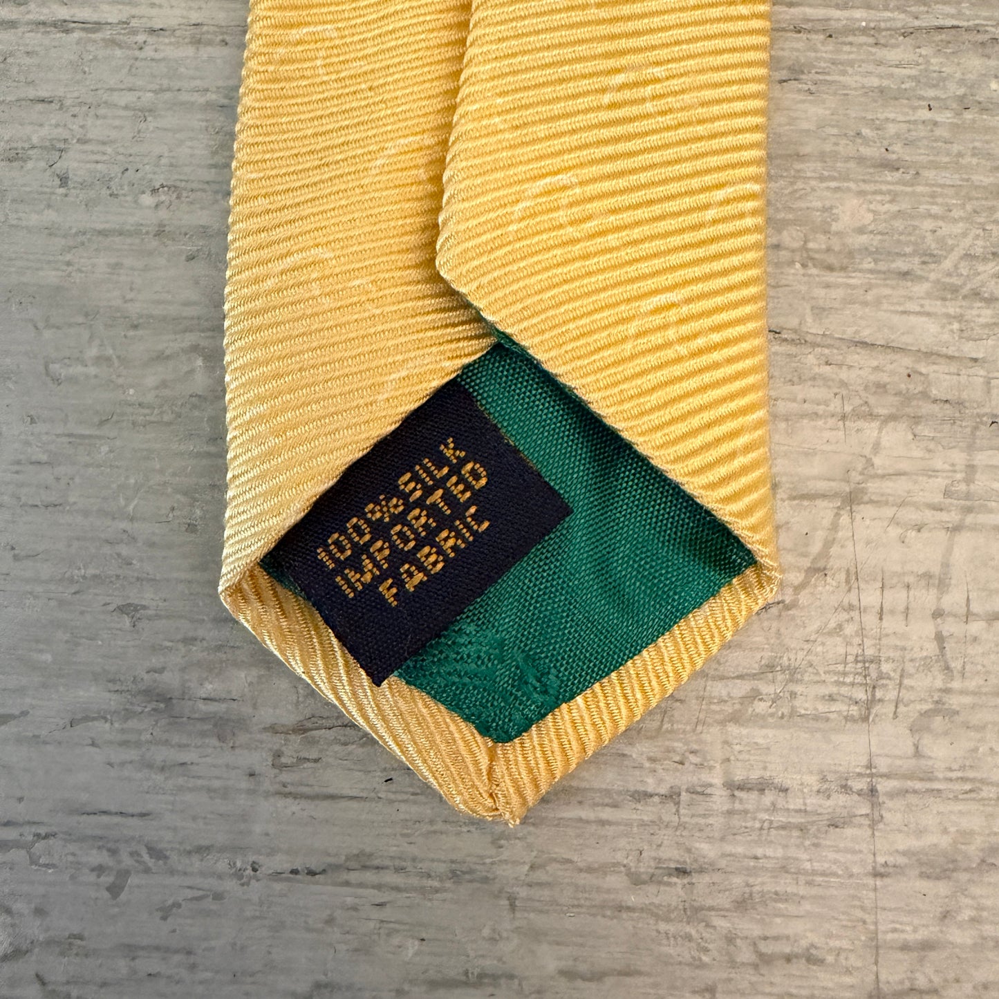 Tommy Hilfiger 100% Silk Yellow Palm Tree Traditional Tie Good Condition