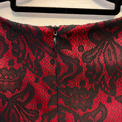 ALYX dress Red Black Lace Cap Sleeve Formal Tailored Dress Size 8 Good Condition