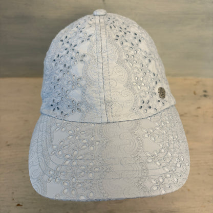 Vince Camuto 100% Cotton Pale Blue Eyelet Lace Adjustable Tie Baseball Cap One Size Good Condition