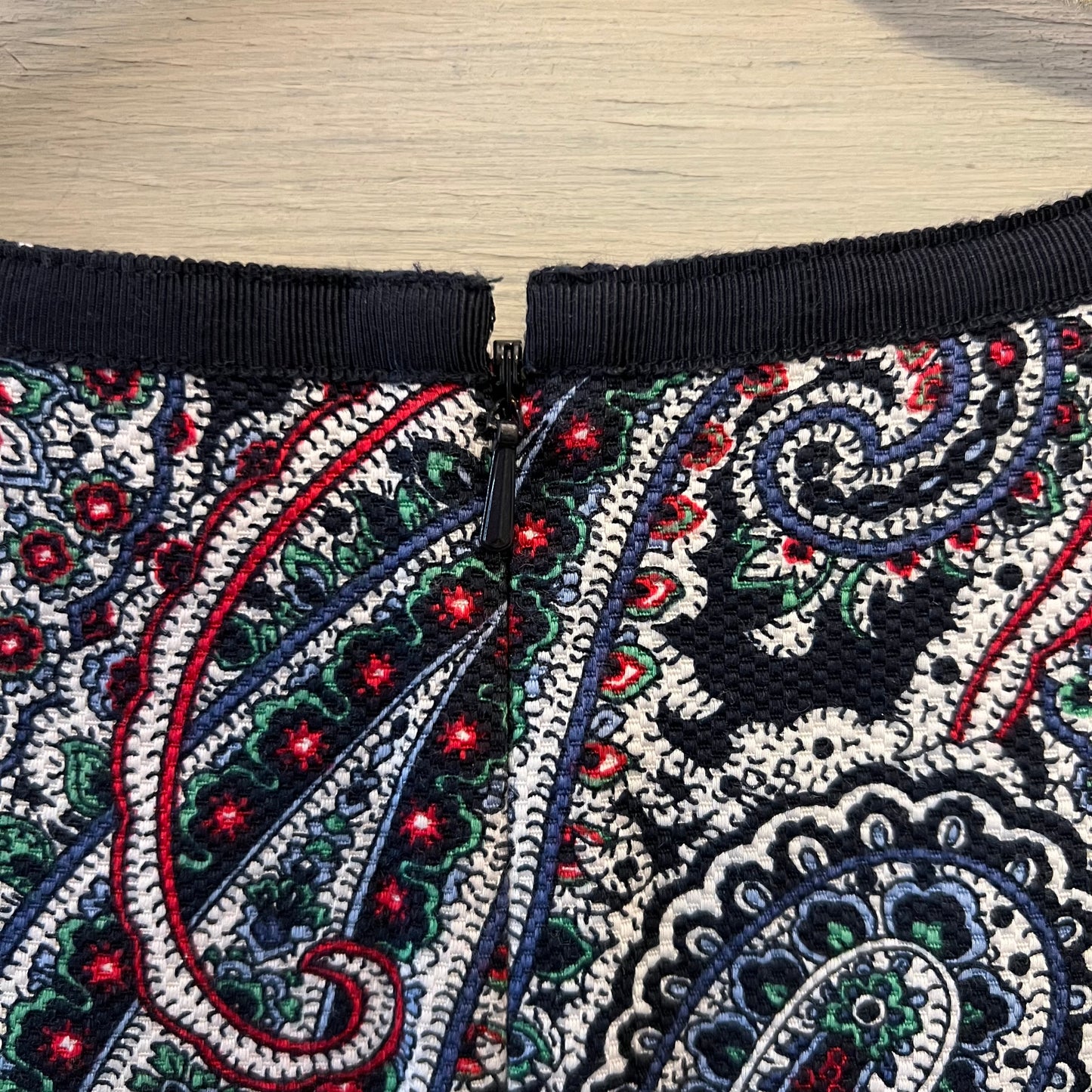 Talbots 98% Cotton Notched Yneck Multicolor Paisley Print Shift Dress Size 10p Good Condition