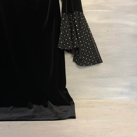 Connected Apparel Elegant Black Velvet Rhinestone Flare Sleeve Dress Size 4 New with Tag