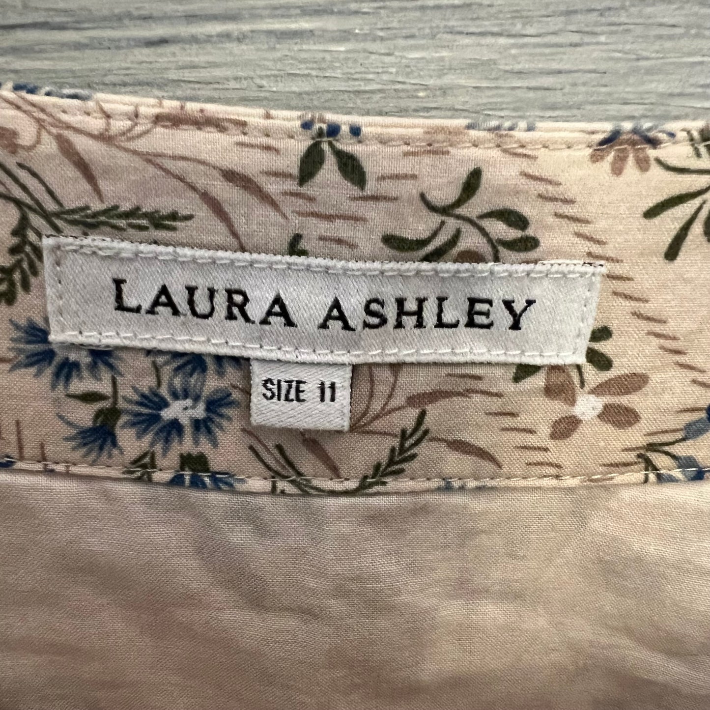 Laura Ashley 100% Cotton Tan Green Floral Print Pleated ALine Flare Skirt 11 Like New