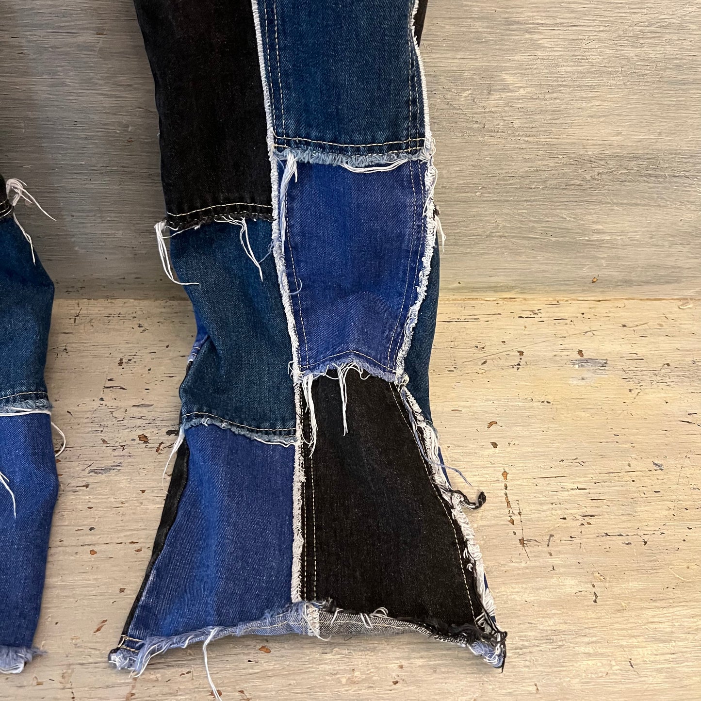 SHEIN Patchwork Denim Button Fly Fashion Jeans XS Like New