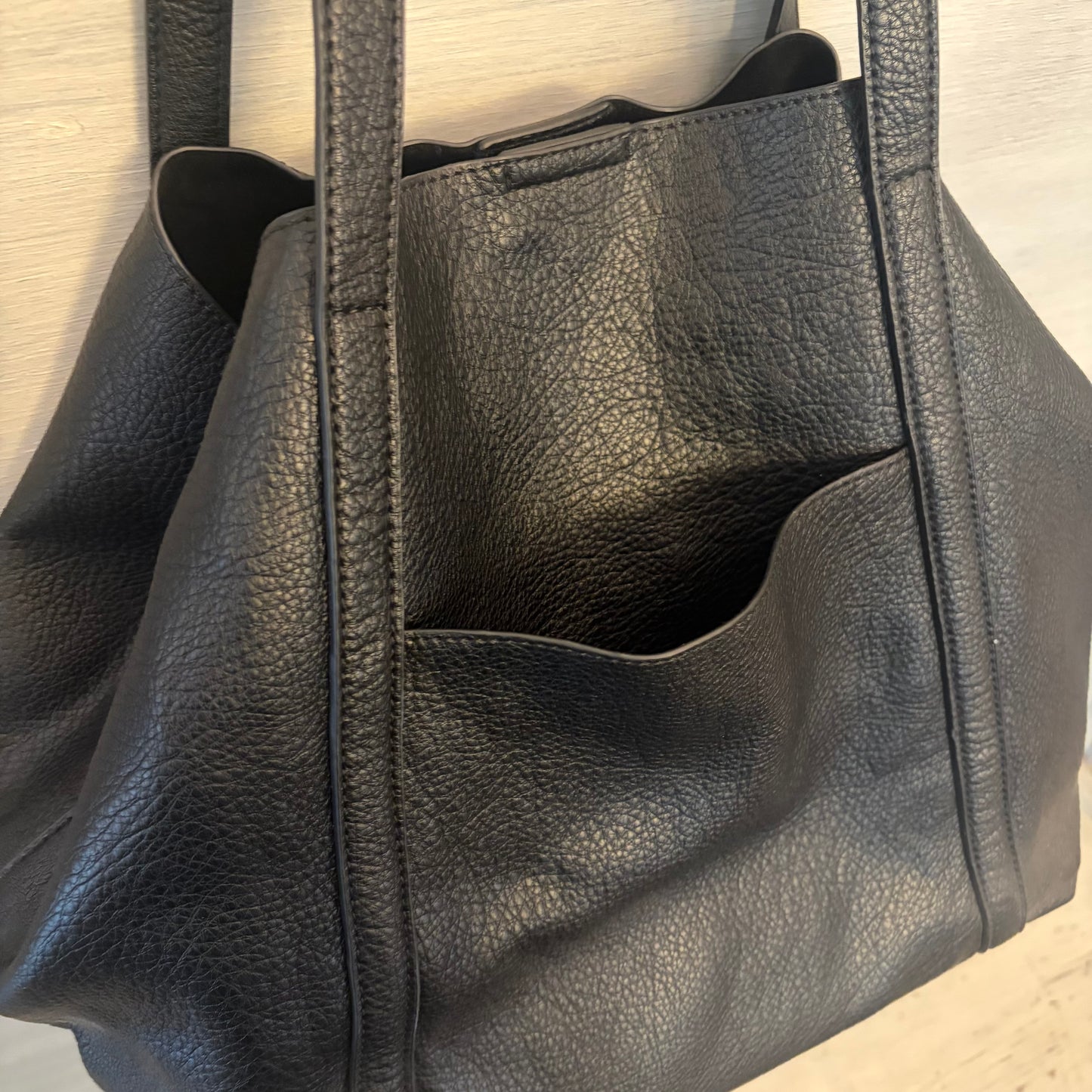 Shiraleah Black Faux Leather Large Shoulder Tote Bag Purse Good Condition