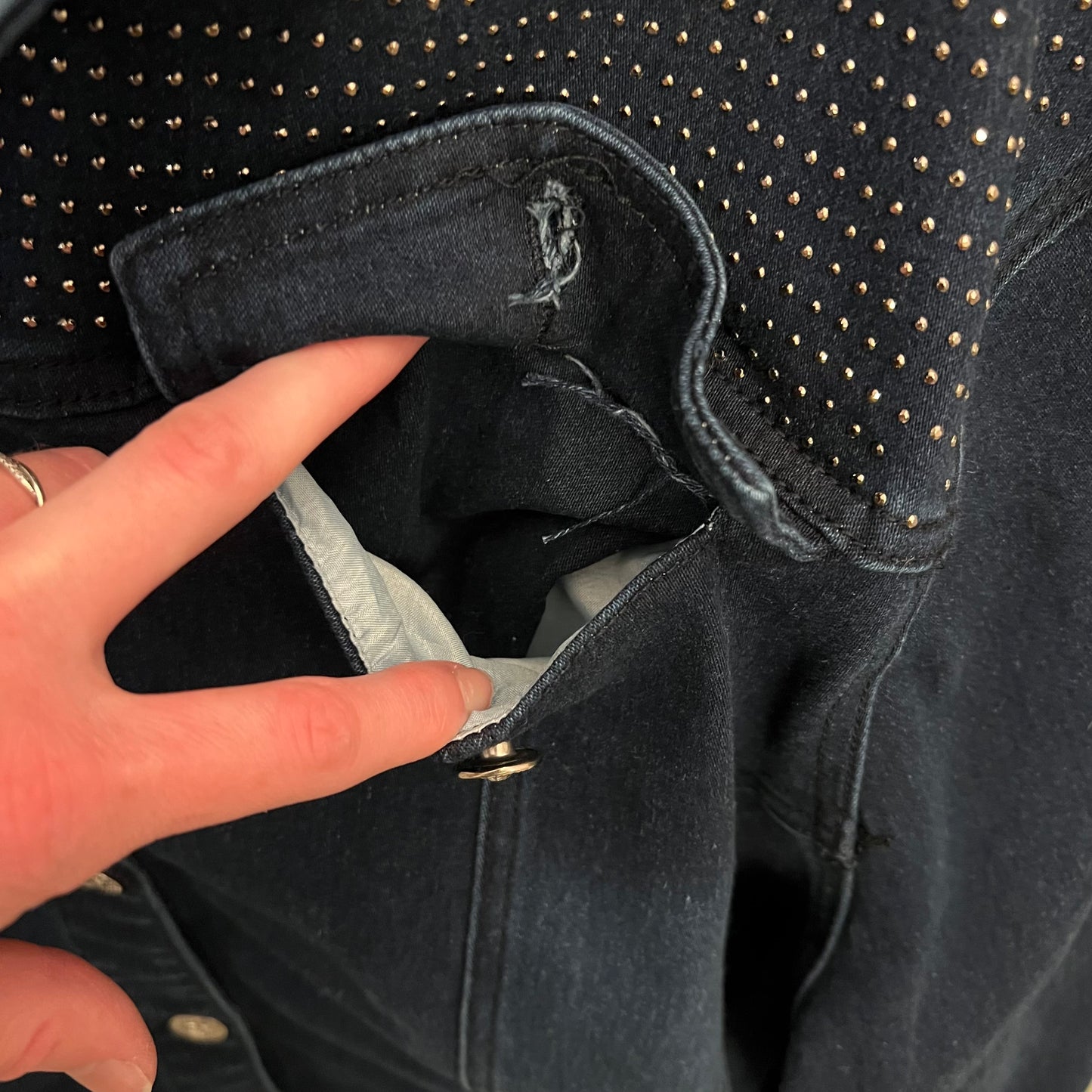 dkin Jeans Dark Wash Studded Denim Jean Jacket 3X Good Condition