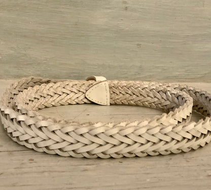 Vintage Chic Braided White Leather Gold Buckle Belt Medium Good Condition