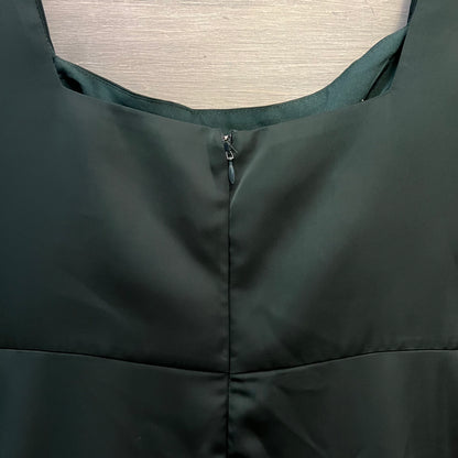 VOW’D Bridesmaids Dark Forest Green Satin Sleeveless Bridesmaid Dress Size 16 Good Condition