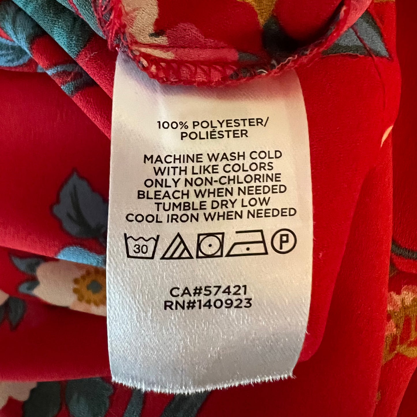 Loft Red Floral Ruffle Cap Sleeve Blouse Size Medium Good Condition