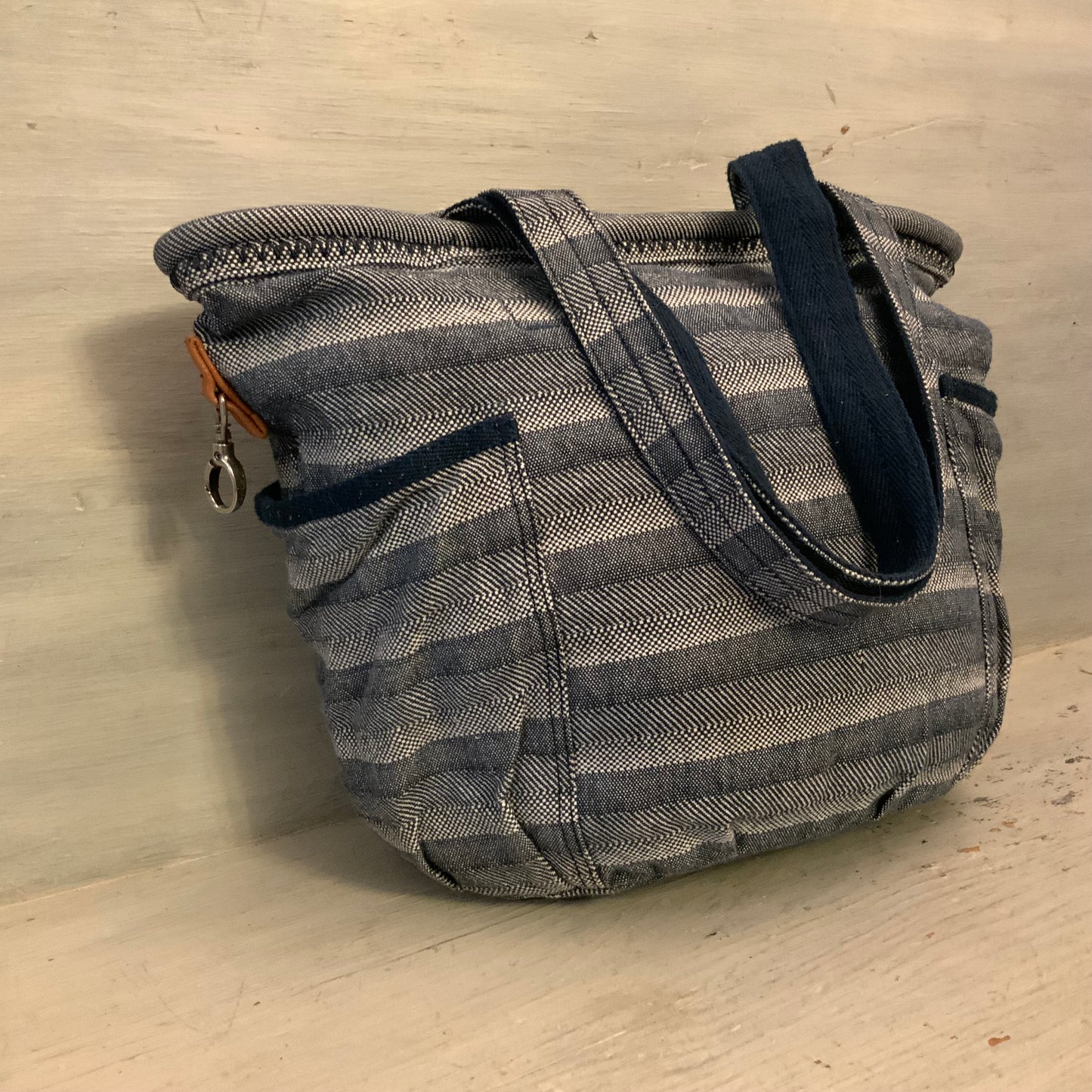 Thirty One Retro Metro Navy Blue Canvas Tote Bag Purse Good Condition
