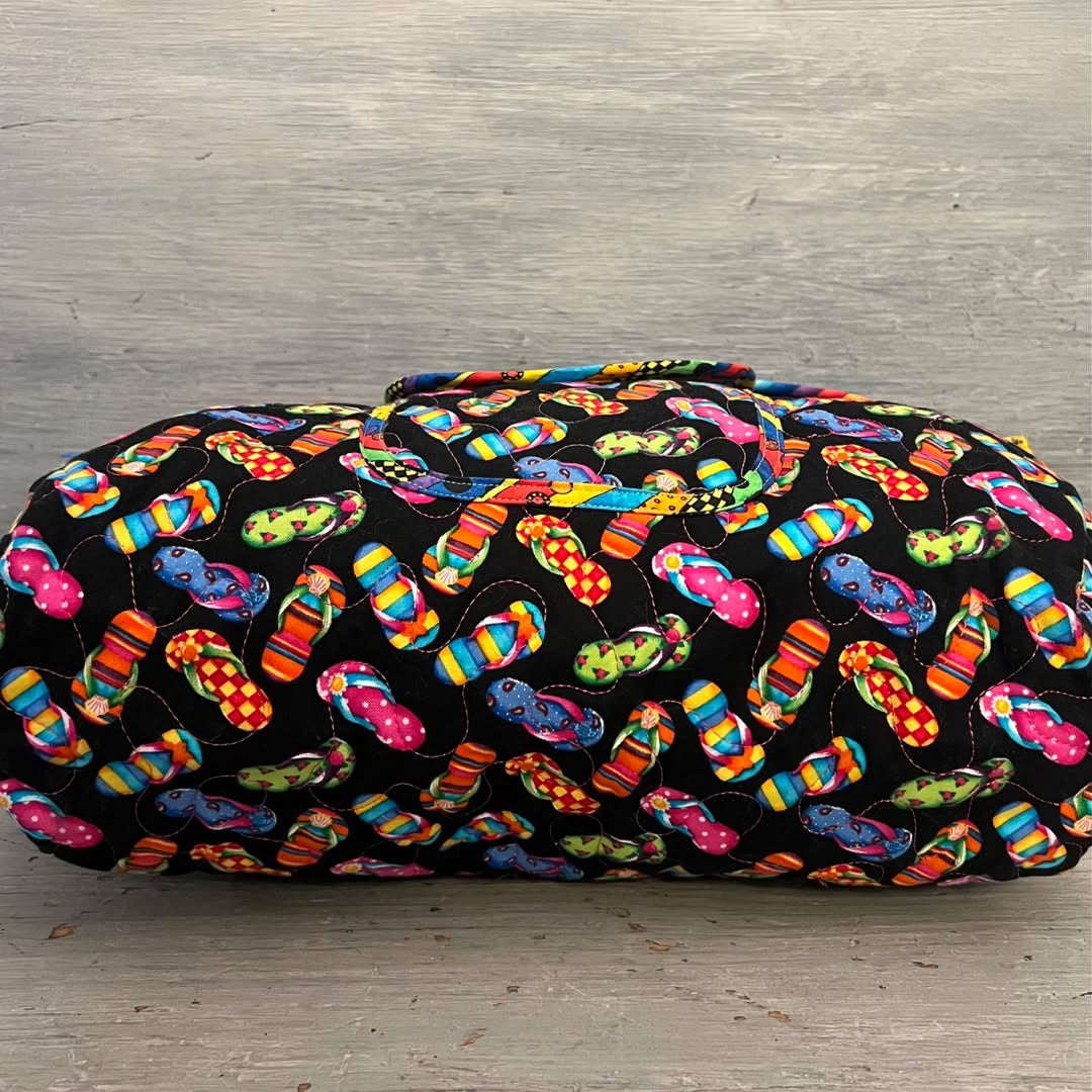 Stitches & Paint Accessories Quilted Fabric Flip Flop Print Tote Bag Purse Like New