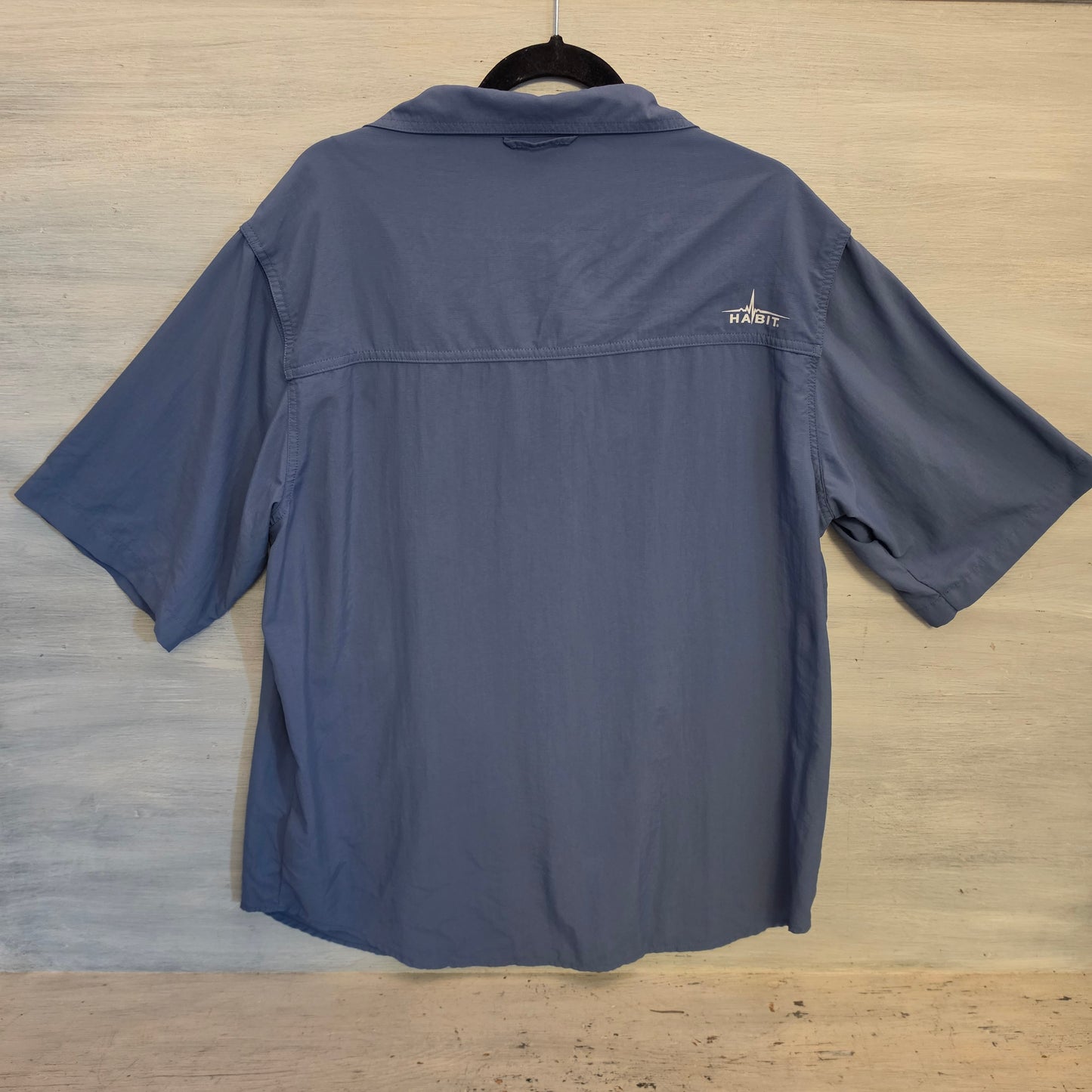 Habit Smoky Blue/Gray Lightweight Button Down Solar Protection Shirt Size Large Good Condition