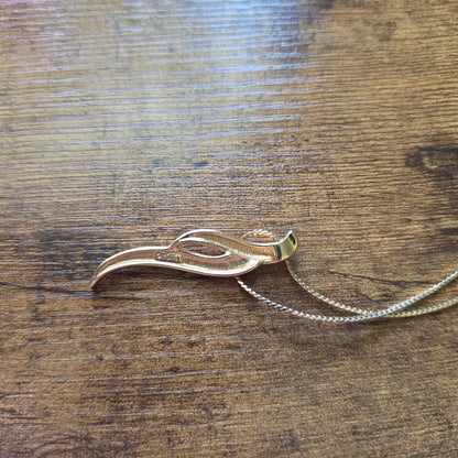 Vintage 80's Monet Gold Tone/Ivory Enamel Modernist Wave Pendant Necklace 16" Good Condition