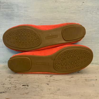 Talbots Suede Leather Coral Moccasin Style Flat Slip On Loafer Shoes Size 8 Good Condition