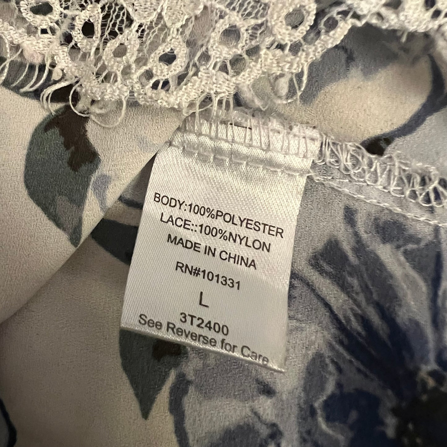 Charlotte Russe White Blue Floral Print Babydoll Off the Shoulder Shirt Large Good Condition