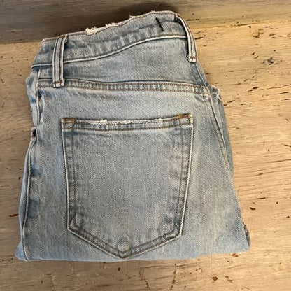 Abercrombie & Fitch Kick Flare Ultra High Rise Light Wash Jeans Size 28" Good Condition