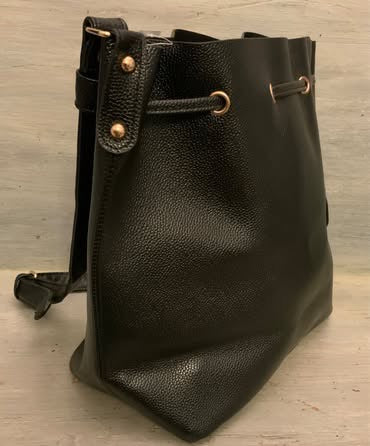 Black Faux Leather Tote Bag Purse w/ Matching Wristlet New