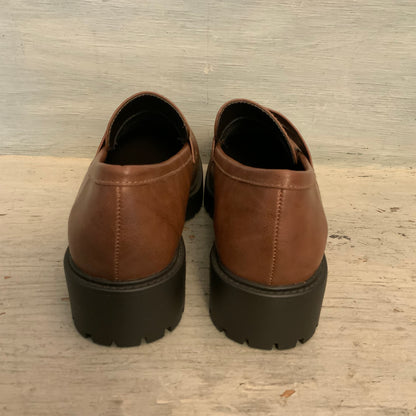 Soda "Hender" Faux Leather Brown Chunky Platform Penny Loafers Size 9 Like New