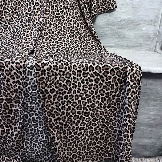 Pink Lily Leopard Print Flare Sleeve Maxi Dress Small Like New