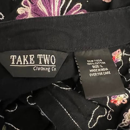Vintage Take Two Clothing Co. Black Embroidered Flower Button Down Jacket Size Large Good Condition