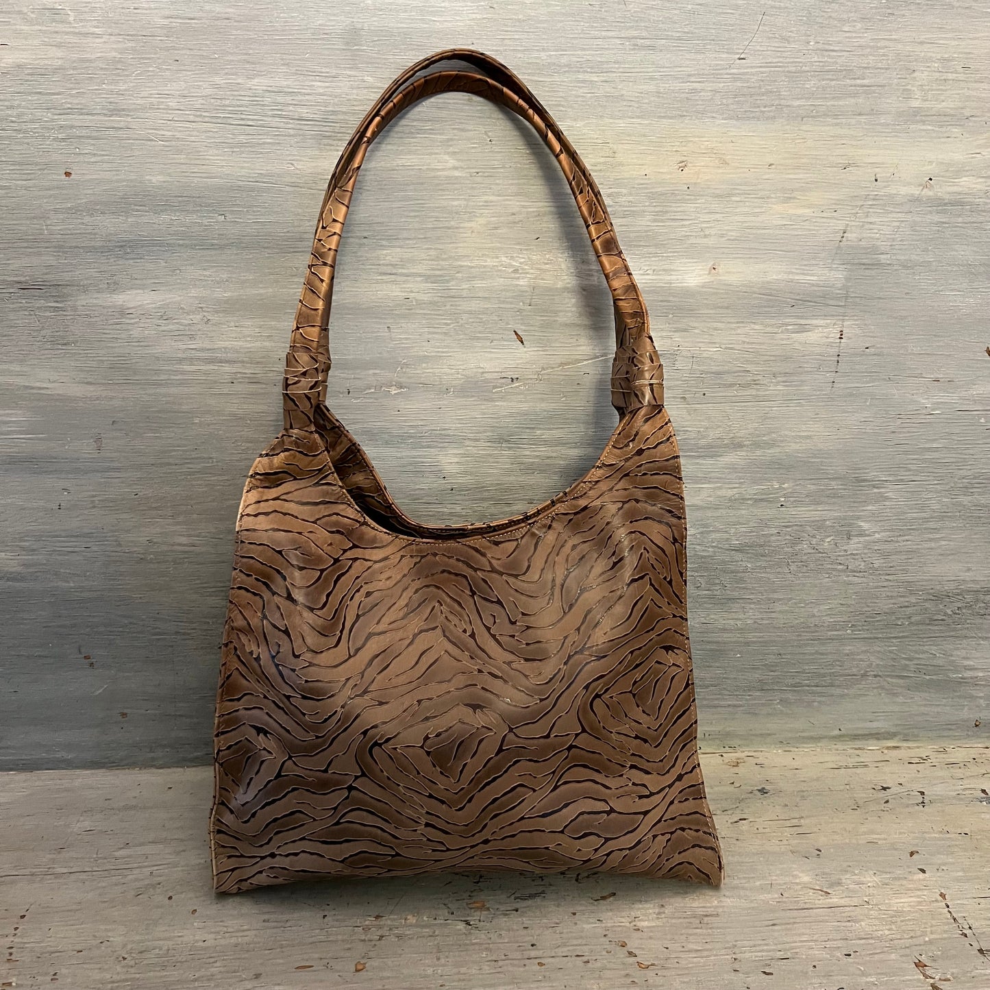 Faux Leather Tan Organic Pattern Shoulder Bag Purse 14x13x6 Like New