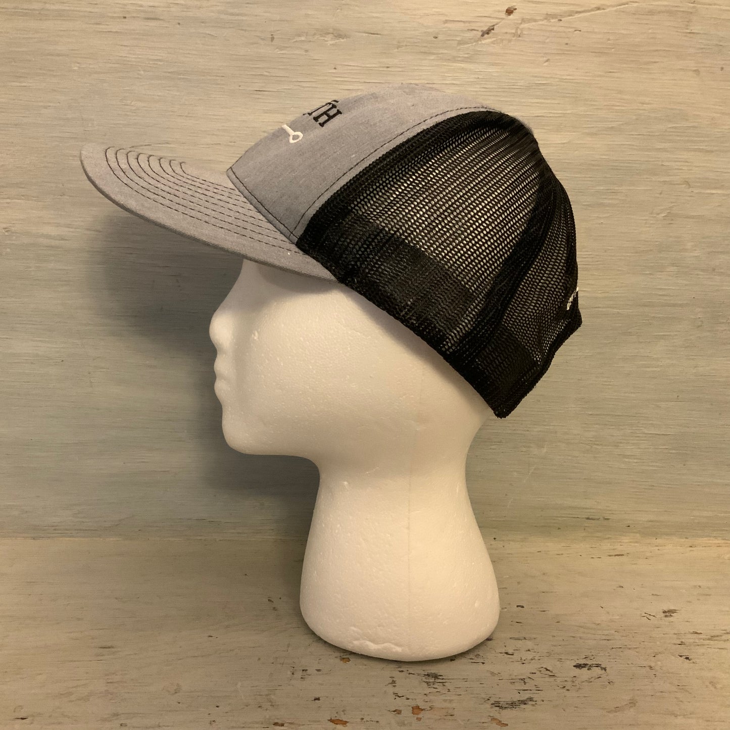 Richardson 112 On the Hook Fishwear Trucker Snapback Ballcap Adjustable Size Good Condition