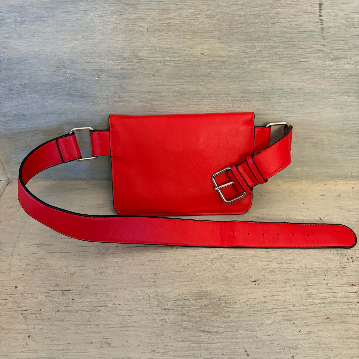Forever 21 Red Faux Leather Waist Bag Fanny Pack Purse Good Condition