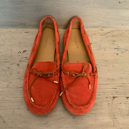 Talbots Suede Leather Coral Moccasin Style Flat Slip On Loafer Shoes Size 8 Good Condition