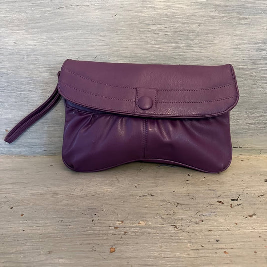 Vintage Almondo Original Purple Faux Leather Clutch Like New