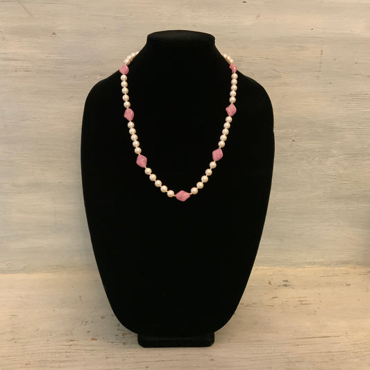 Vintage Faux Pearl with Faux Rose Quartz Alternating String Beaded Necklace Good Condition
