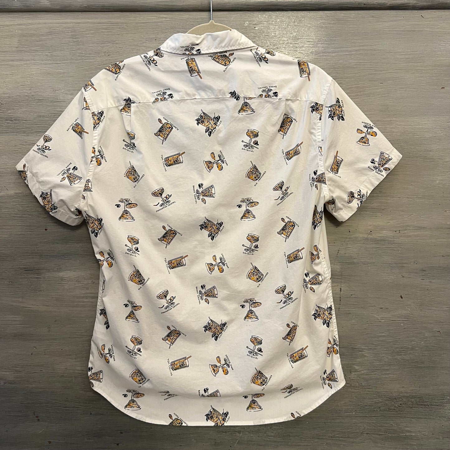 J. Crew Men’s Flex Washed Vintage Cocktail Print Button Down Shirt Medium Like New