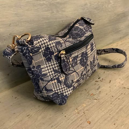 IM❤️ Navy Pink Floral Print Shoulder Crossbody Bag Purse Like New