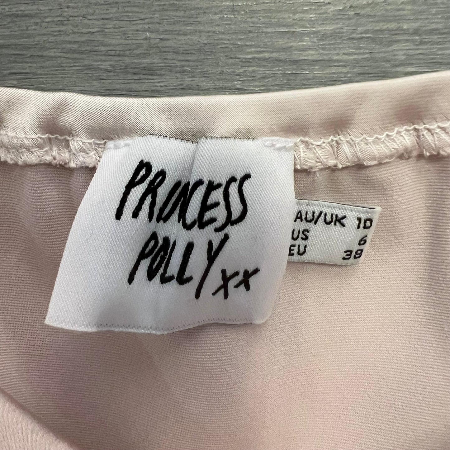 Princess Polly Satiny Champagne Cropped Top Blouse Size 6 Like New