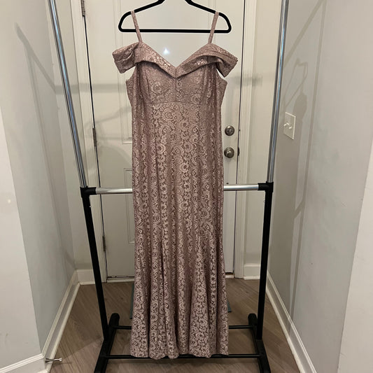 R&M Richards Taupe Shimmer Lace Mermaid Gown Size 16 Good Condition