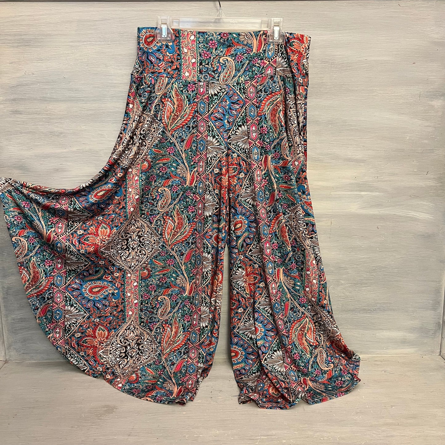 SHEIN Boho Paisley Print Gaucho Pants 1XL Like New