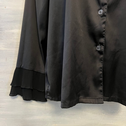 Elegant Black Satiny Sleepwear Pajama Set Size Medium Good Condition
