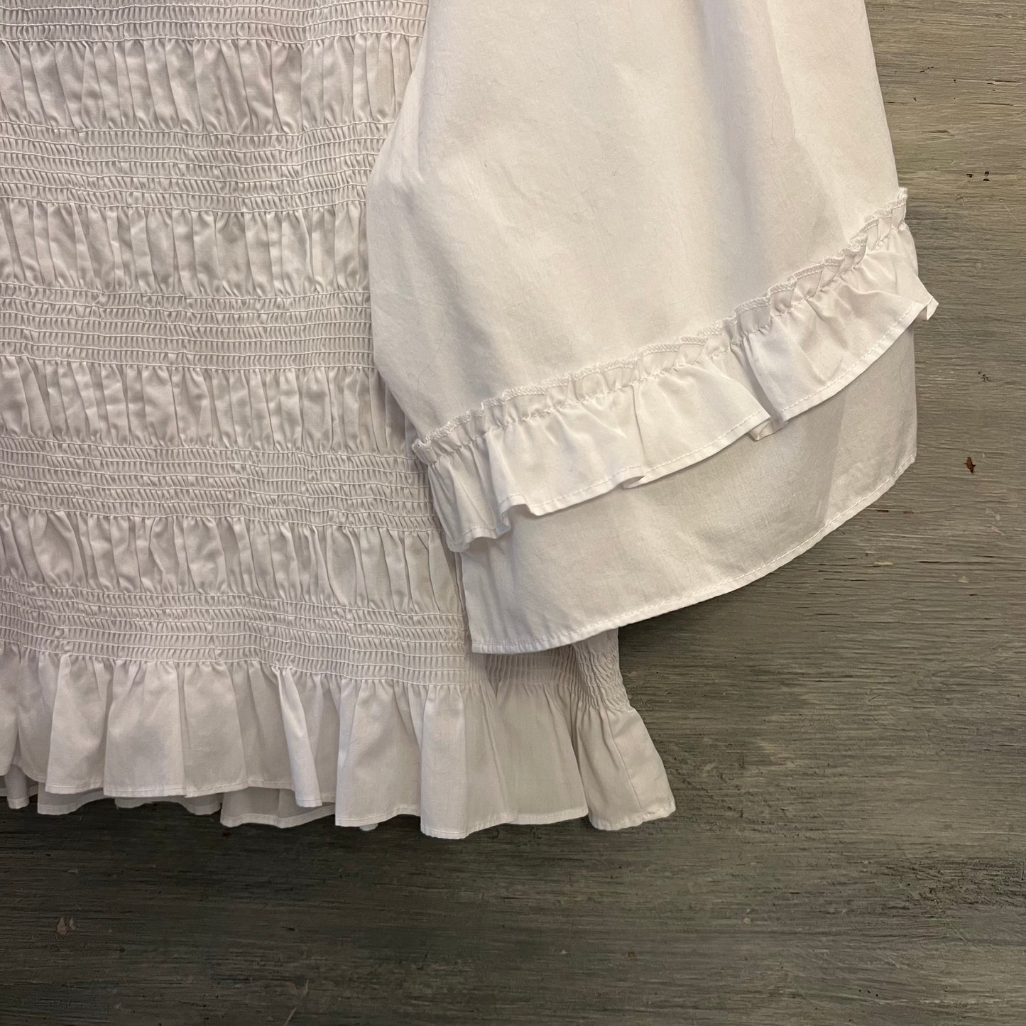 Cato White Square Neck Shirred Top Ruffled Wide Half Sleeve Blouse 22/24 Like New