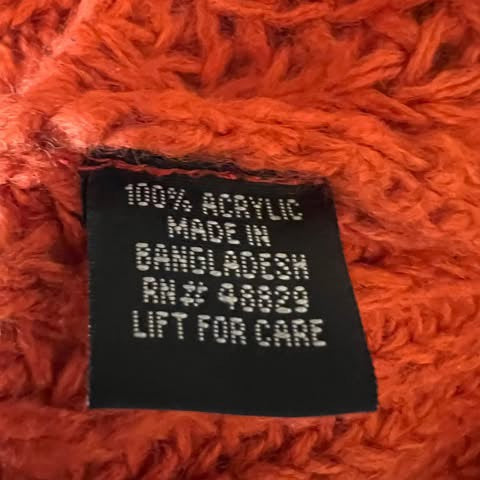 Love by Chesley Orange Crewneck Cable Knit Sweater Size Small Good Condition