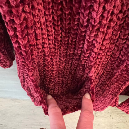 Listicle Burgundy Wine Chenille Knit Cardigan Sweater Size Small Good Condition