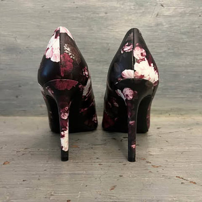 Christian Siriano Dark Floral Print Stiletto Pump Heel Size 8.5 Like New