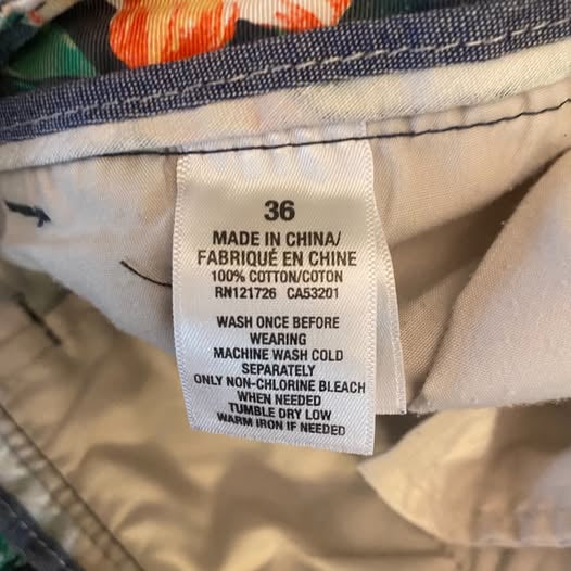 Aeropostale Shorts Men’s Tropical Print Men’s 36” Like New